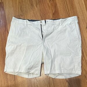 2 pairs of Men's Casual Shorts size 44